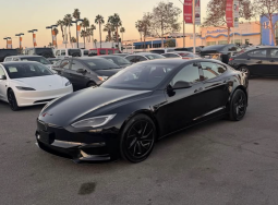 
										2026 Tesla model s Plaid Sedan 4D full									