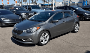 2016 Kia forte 5 EX Hatchback 4D