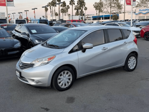2015 Nissan versa note